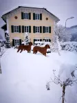 Vacation apartment in the Grisons Oberland - アパートメント