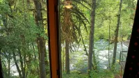 Belknap House on the McKenzie River - 4-Star