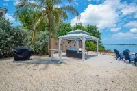 Gorgeous Ocean View Home! - บังกะโล
