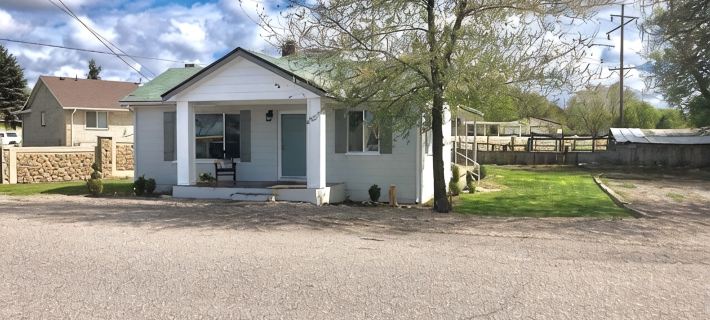 *Gorgeous Hideout, Close to everything, 3 bedrooms, fully remodeled!* Hotels in Sevier County