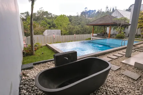 Tropical Bliss Villa by the Feelas - 4-Star