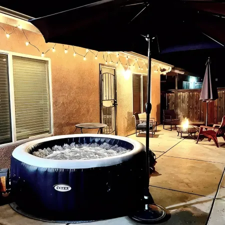 10min Soboba Casino Hemet Home with Hot tub+Lots of Parking grg/rv/boat/ATV's