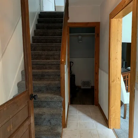 Spacious house in the heart of Marquette.
