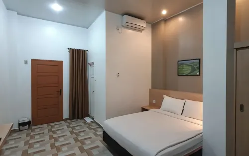 Baba Guest House Syariah - 2-Star