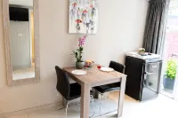 Studio - Apartments