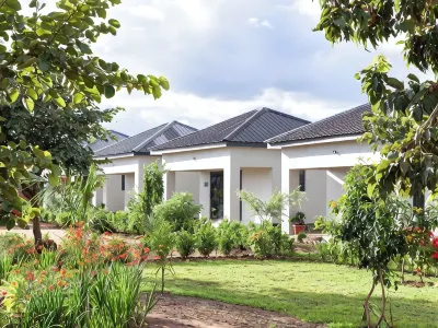 Chalo villa's and farm Hotéis em 