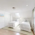 New 4 BR house near center and beaches with bikes