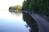 Guest House on Owners Lakefront Property - Wifi
