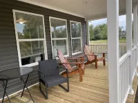 Escanaba River Modern Retreat • 10 Min to Town - 4-Sterne