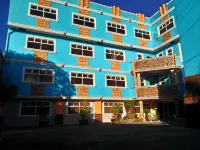 Royal Mansion Hotel Hotels in Tabaco