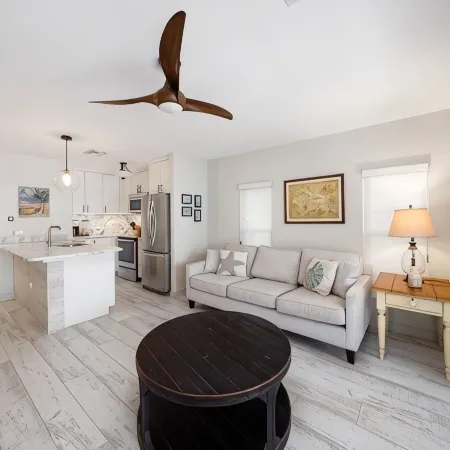 Stunning beachfront condo next to restaurant & a short drive to famous RumPoint