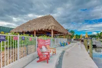 RAMADA SARASOTA CONDO HOTEL#407 Waterfront Balcony, King Bed,  Pool, Kitchenette