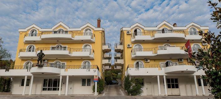 Hotel Crnogorska Kuća Hotels in Podgorica