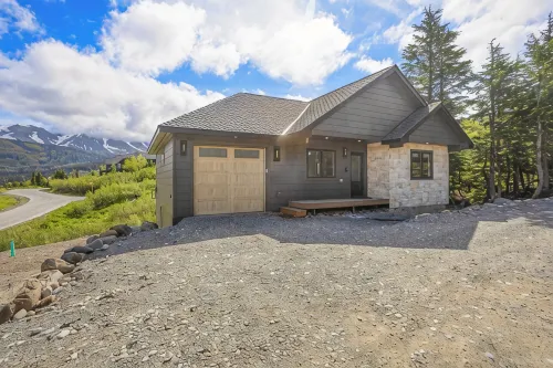 Cozy Guest House In The Chugach Mountains - balcón