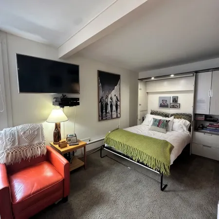 Retro Ski Condo at the Base of Lone Mountain! Located on Shuttle Route!