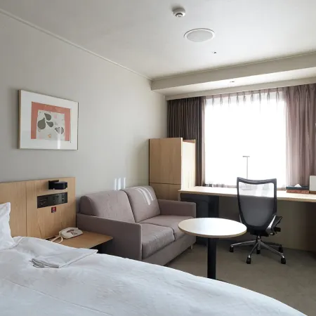 Rhino Hotel Kyoto Отели рядом с достопримечательностью «Гора Арасияма»