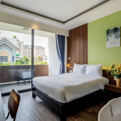 Lá Phan Huy Ích Hotel Các khách sạn gần Quận 12