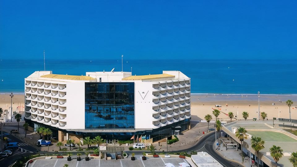 Hotel Playa Victoria