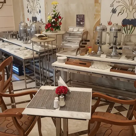 Residency Hotel Fort