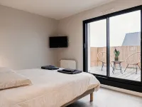 Modern villa with Spa 10 pers Hotels in Santec