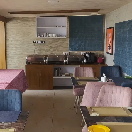 Pipul Padmaja Beach Inn