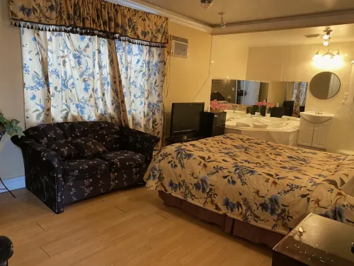 Motel Pierre - Motels