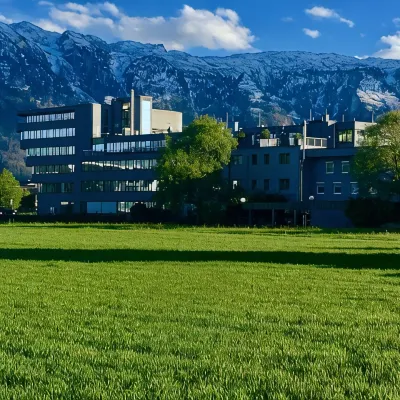 Hotel Salzburg Отели рядом с достопримечательностью «Таксхам»