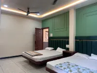 Hotel Shree Gajanand Palace