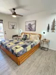 Modern Mountain Cabin with AC, Beautiful Views. 3 Min to Midtown.