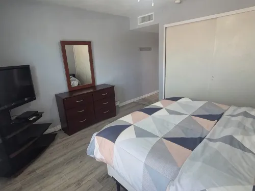 Spacious Golfers Retreat with Free Guest Pass!