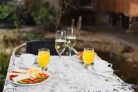Six Inn Hotel Budapest - Breakfast