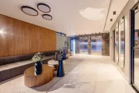 Stay With a Pool and gym 350m From the Beach in a Prime Location in Maceio - SLI - appartements de vacances