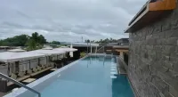 Shine Boutique Hotel - Pools