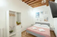 Florence David's Guesthouse Steps from Accademia Gallery - Hot Tub
