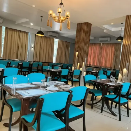Hotel Raj Palace