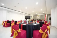 Grand Master Villa Tomohon