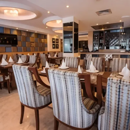 Glades Hotel