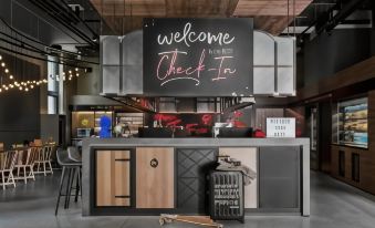 Moxy Bern Expo
