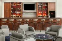 Courtyard Minneapolis Maple Grove/Arbor Lakes - بار