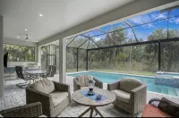 Casa Campagnola Naples Florida - Pools