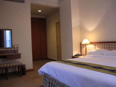 The Maple Suite