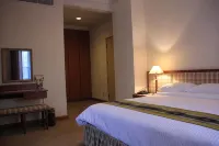 The Maple Suite Hotels in Bukit Ceylon