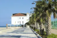 Hotel Strand - Pools