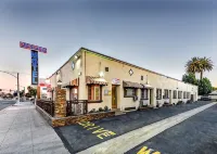 Pacifica Motel - Motels