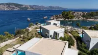 Z-Villas Beach Hotel - Mountain view