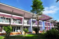 Phi Phi Anita Resort - Pools