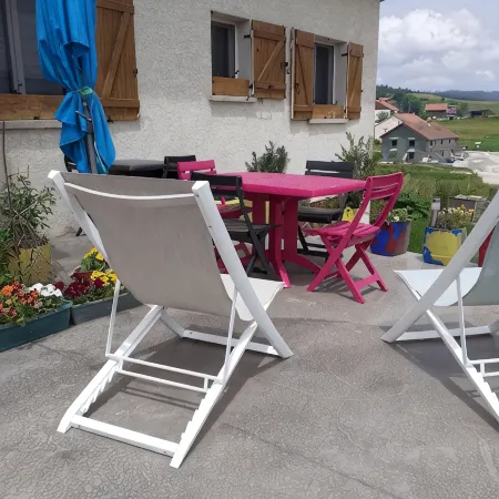 Fully-Equipped Meublé de Tourisme for Rent, Sleeps 6 (Discounts + Nights)