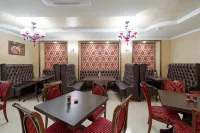 維羅納名譽酒店 - 泳池