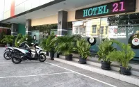 Hotel 21 Pati - parking