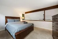 Pocono Mountains Camelback Retreat Ski-in Ski-out
